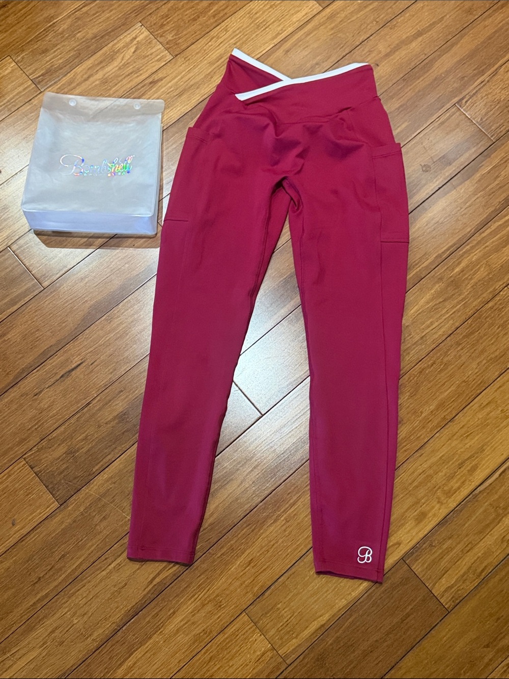 Bombshell Sportswear Line Contour Leggings Maroon M